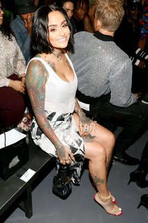 Kehlani Parrish feet photo thumbnail