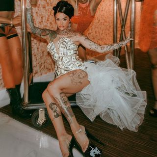 Kehlani Parrish feet photo thumbnail