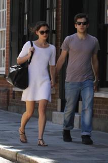 Keira Knightley feet photo thumbnail