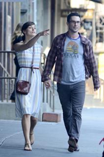 Keira Knightley feet photo thumbnail