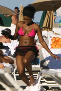 Keisha Buchanan feet photo 2