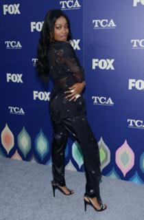 Keke Palmer feet photo thumbnail