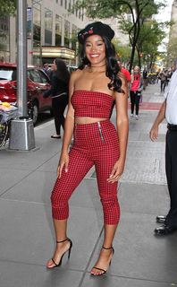 Keke Palmer feet photo thumbnail