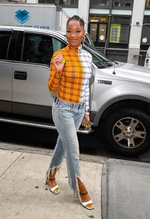 Keke Palmer feet photo thumbnail