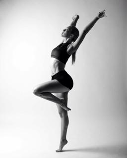 Kelcie Stranahan feet photo 2