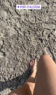Kelen Coleman feet photo 11