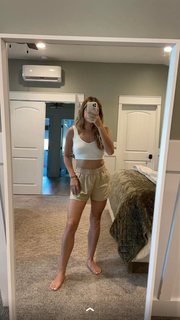 Kelianne Stankus feet photo 14