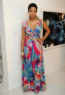 Kelis feet photo thumbnail