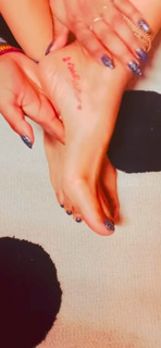 Kelis feet photo thumbnail