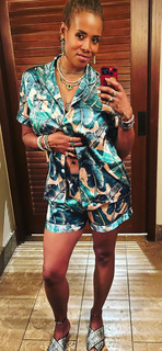 Kelis feet photo thumbnail