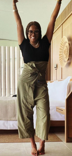 Kelis feet photo thumbnail