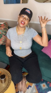 Kelis feet photo thumbnail