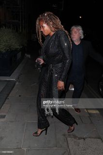 Kelis feet photo thumbnail