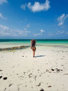 Kelis feet photo 2