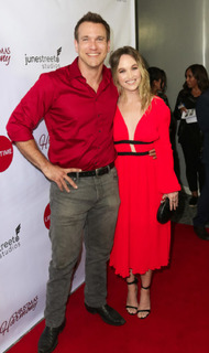 Kelley Jakle feet photo 14