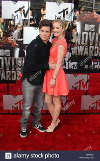 Kelley Jakle feet photo 8