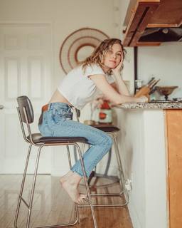 Kelley Jakle feet photo 18
