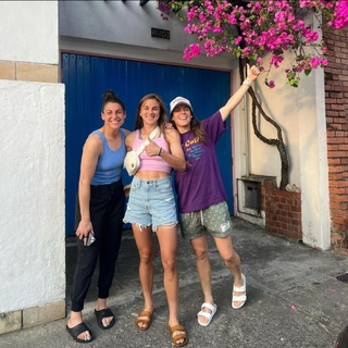 Kelley O'Hara feet photo 9