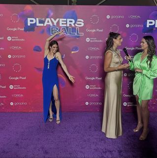 Kelley O'Hara feet photo 15