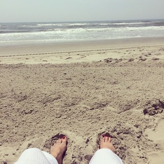 Kelli Barrett feet photo 12