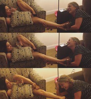 Kelli Barrett feet photo 4