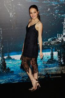 Kelli Berglund feet photo thumbnail