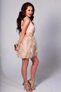 Kelli Berglund feet photo thumbnail