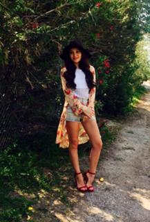 Kelli Berglund feet photo thumbnail