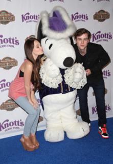Kelli Berglund feet photo thumbnail