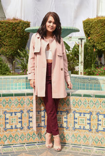 Kelli Berglund feet photo thumbnail