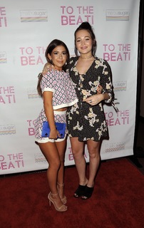 Kelli Berglund feet photo thumbnail