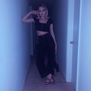 Kelli Berglund feet photo thumbnail