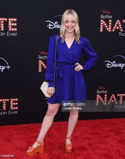 Kelli Erdmann feet photo 8