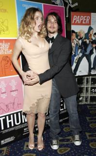 Kelli Garner feet photo thumbnail