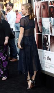 Kelli Garner feet photo thumbnail