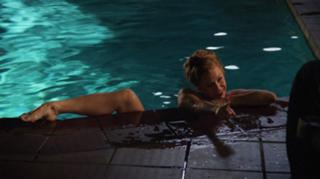 Kelli Garner feet photo thumbnail