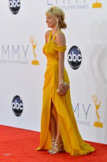 Kelli Garner feet photo thumbnail