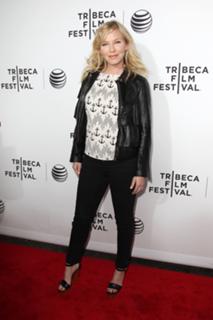 Kelli Giddish feet photo thumbnail