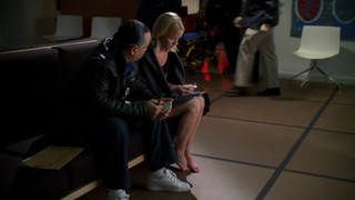 Kelli Giddish feet photo thumbnail