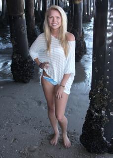 Kelli Goss feet photo 3