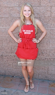 Kelli Goss feet photo 7