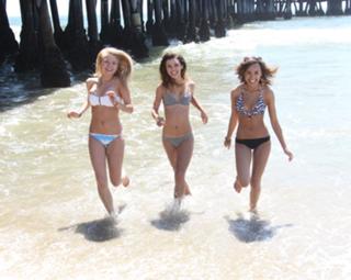 Kelli Goss feet photo 1