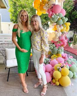 Kelli Goss feet photo 2