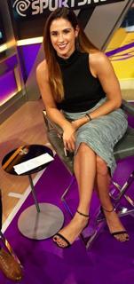 Kelli Tennant feet photo 1