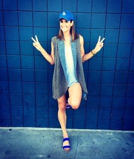 Kelli Tennant feet photo 11