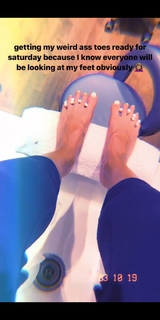 Kelli Tennant feet photo 2