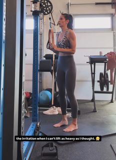 Kelli Tennant feet photo 9