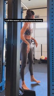 Kelli Tennant feet photo 6