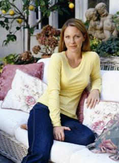 Kelli Williams feet photo 3