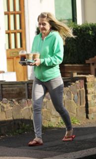 Kellie Bright feet photo 15